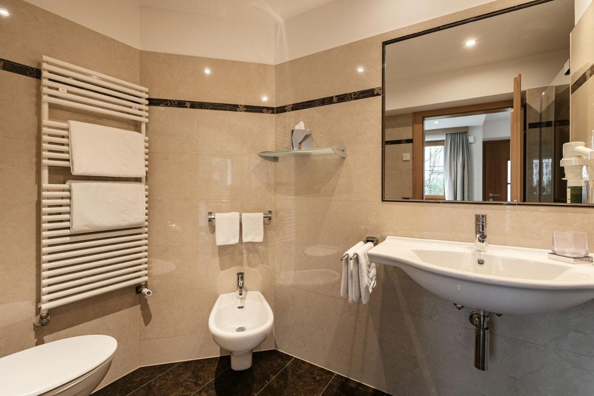 סלבה די ואל גרדנה Apartments Burvel חדר תמונה